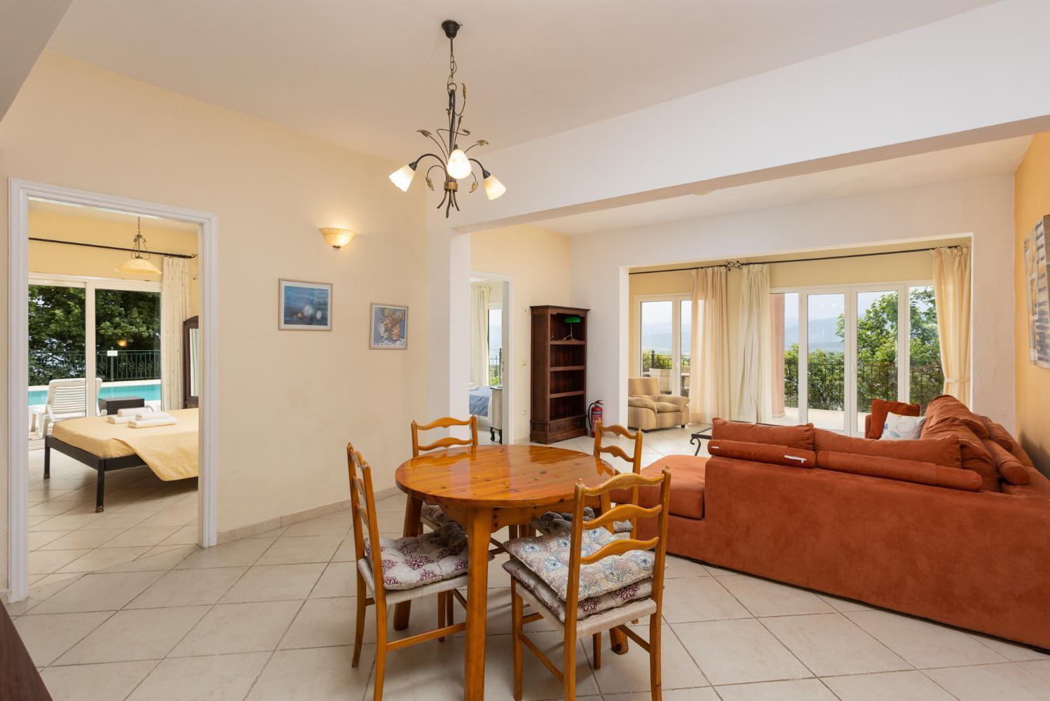 Villa Eleni Agnitsini ภายนอก รูปภาพ
