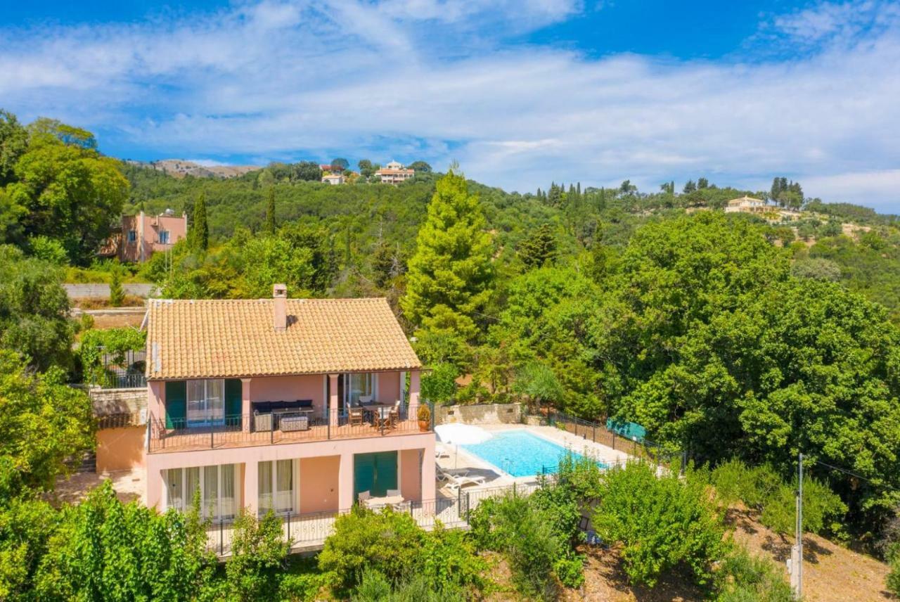 Villa Eleni Agnitsini ภายนอก รูปภาพ