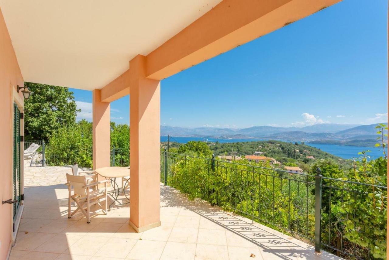 Villa Eleni Agnitsini ภายนอก รูปภาพ